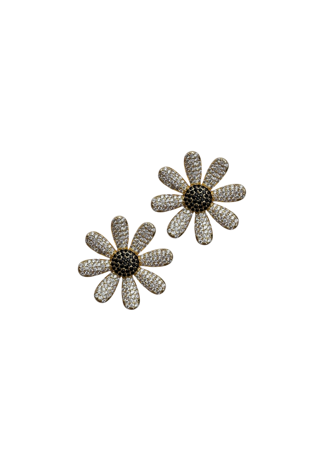 Blanc Daisy Stud