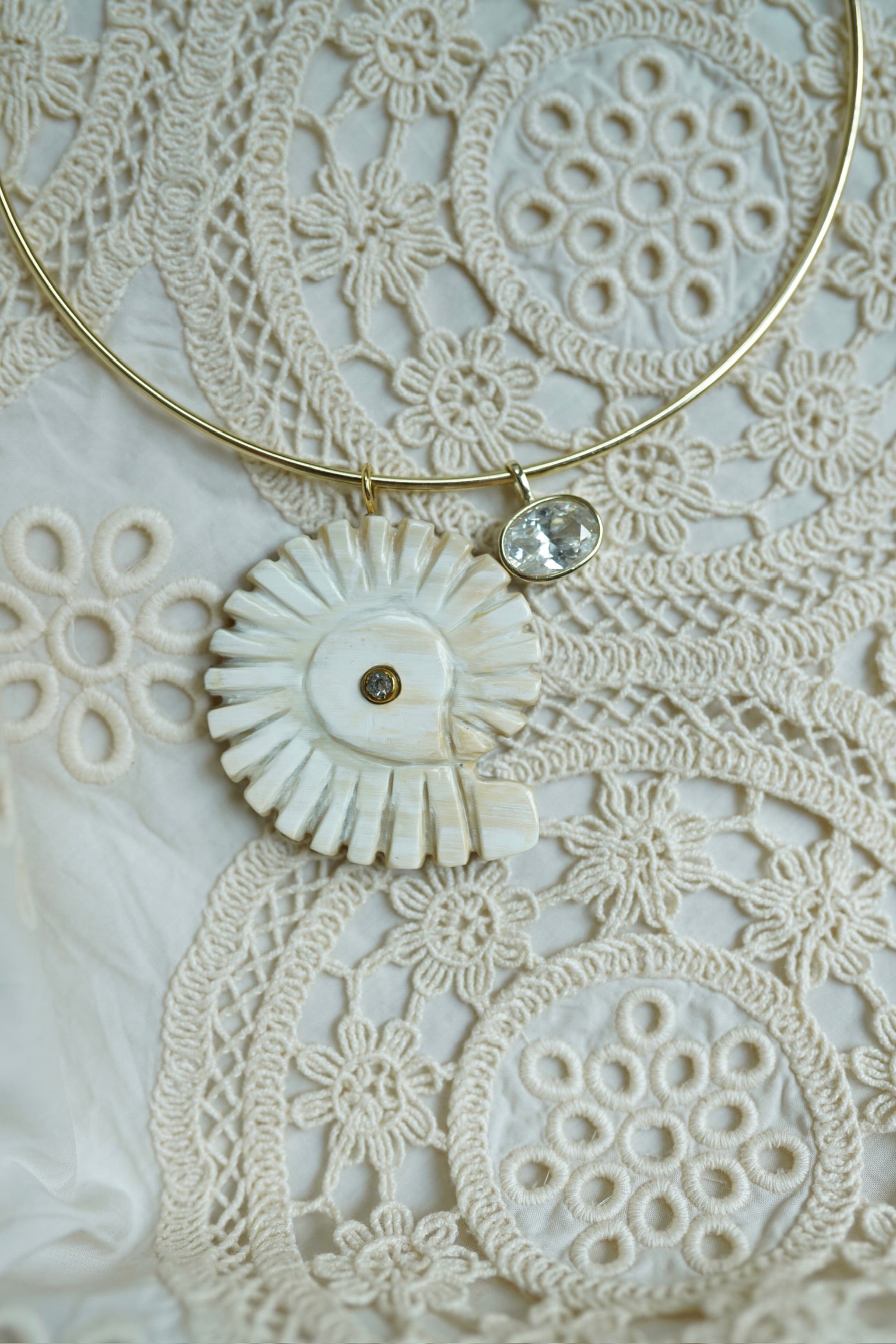 Grand Embellished Turbo Shell Charm