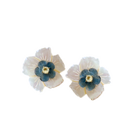Grand Mother of Pearl and London Blue Studs