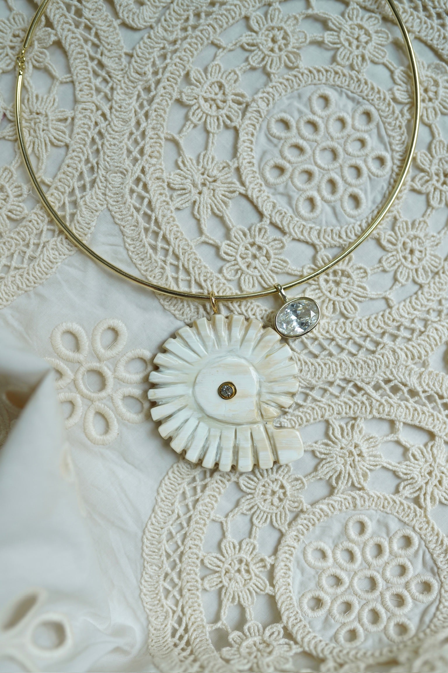 Grand Embellished Turbo Shell Charm