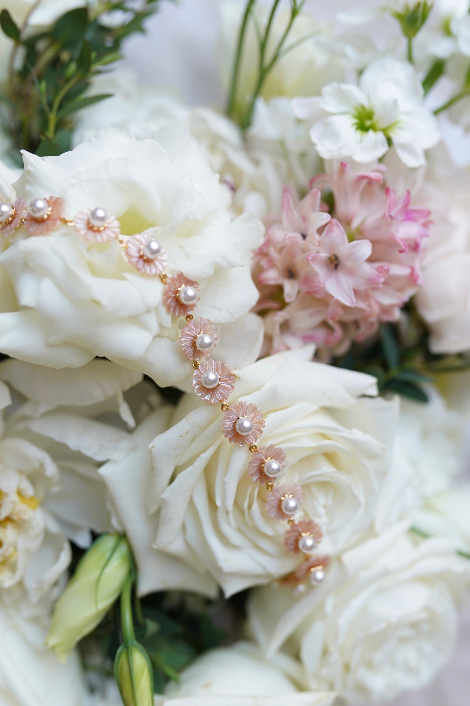 Petal Mother of Pearl Wildflower Necklace