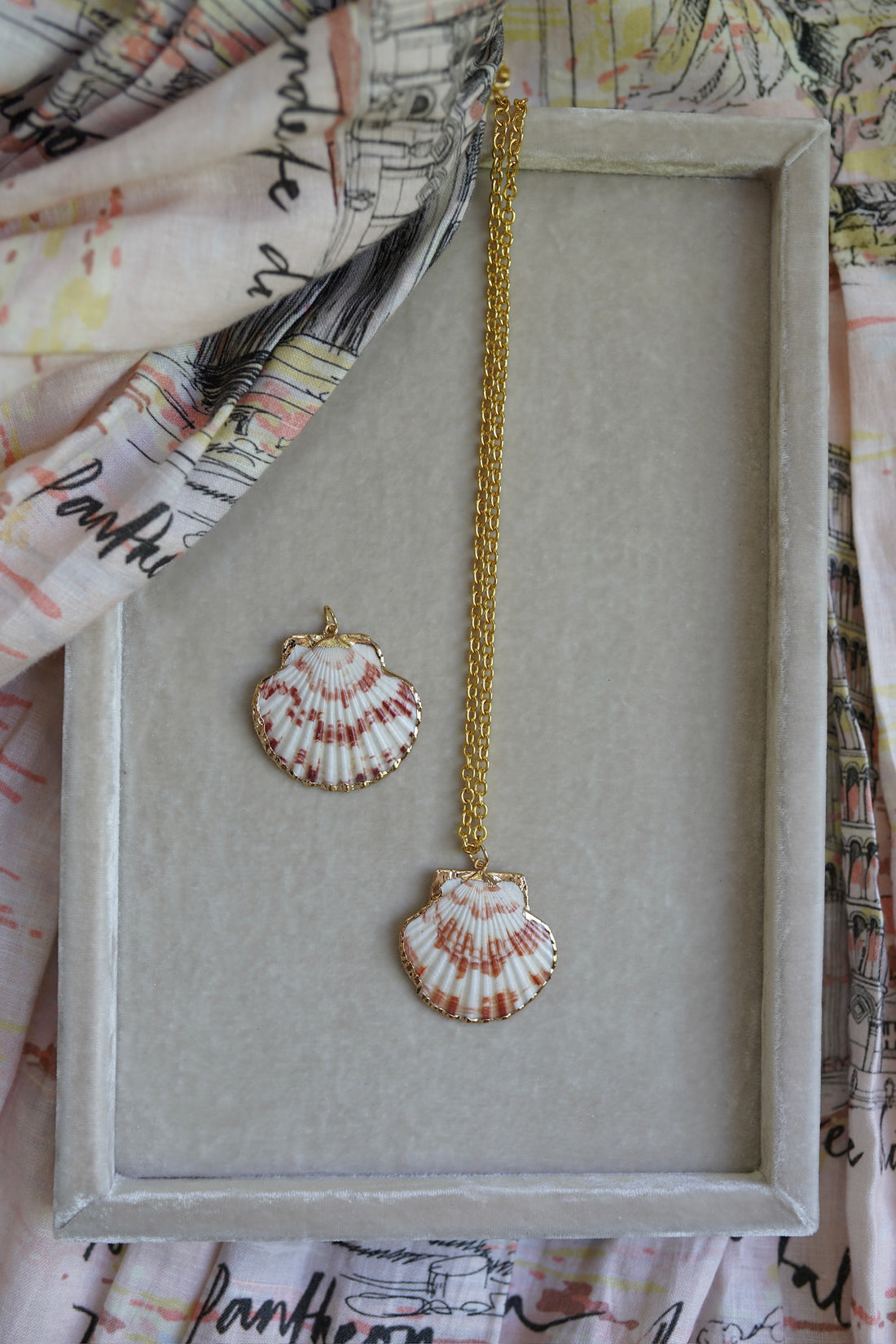 Petite Shell Charm