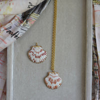 Petite Shell Charm