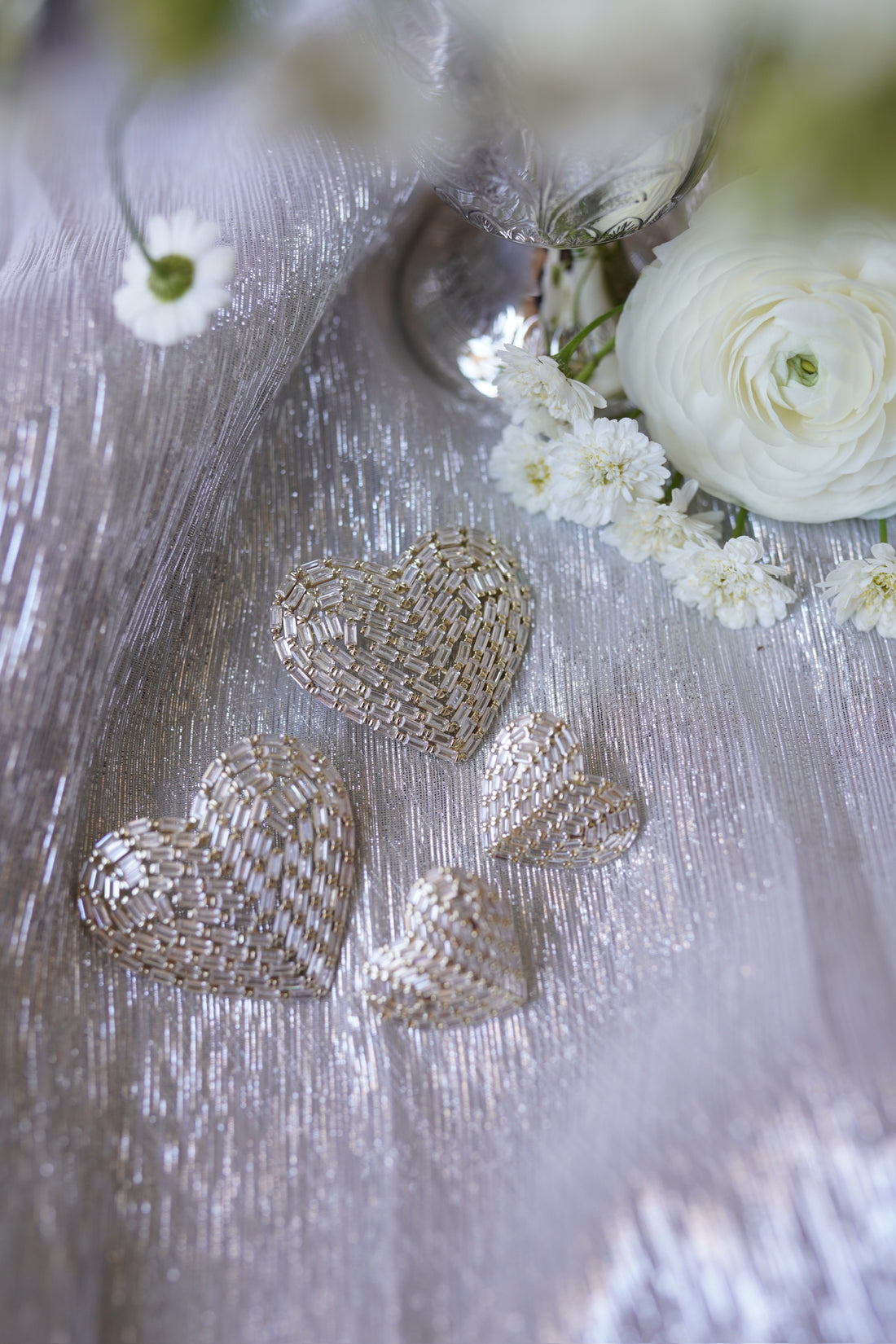 Petite Cœur Studs