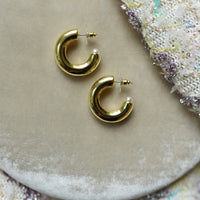 Petite chunky golden hoops + pearl