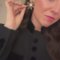 Noir Daisy Stud
