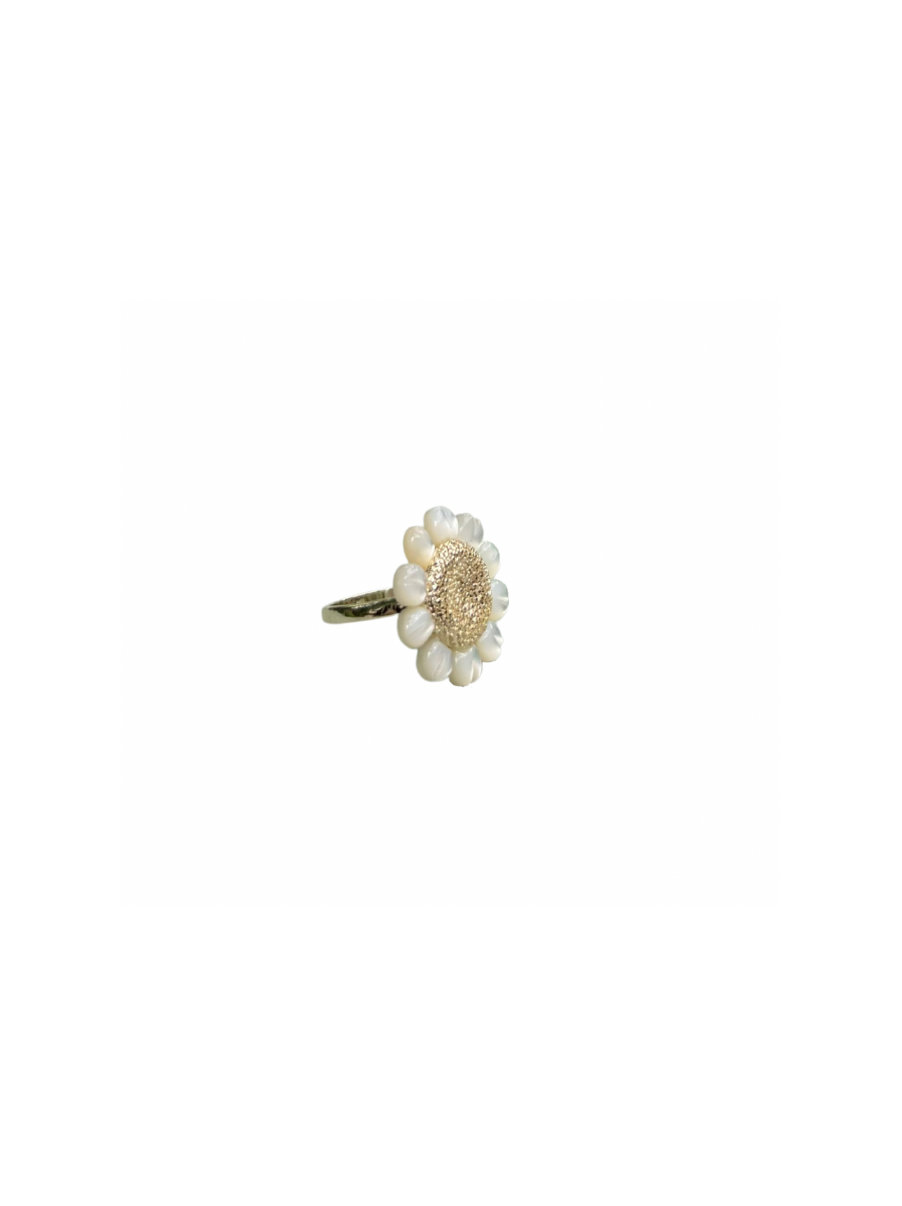 Mother of Pearl Golden Daisy Ring