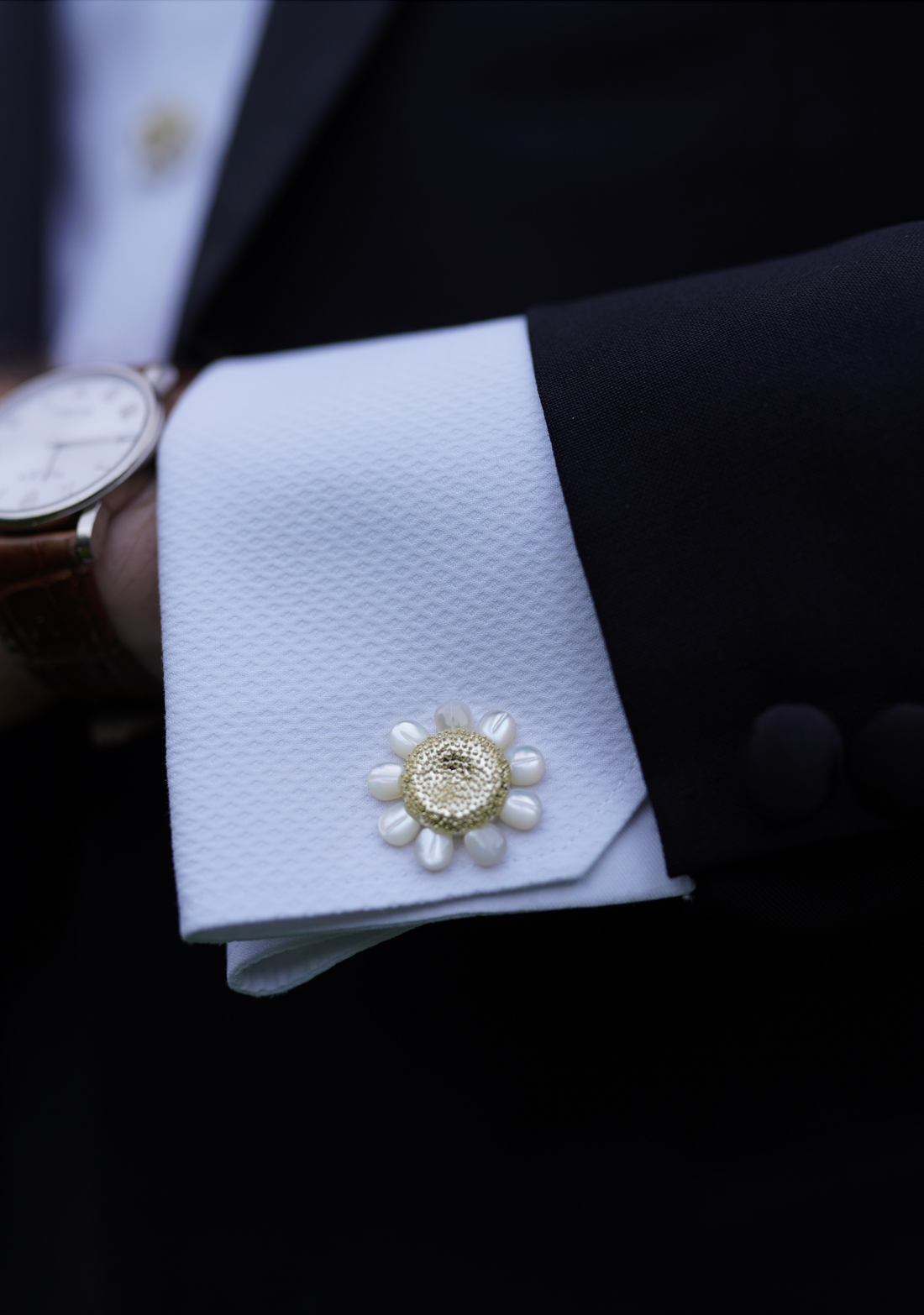 Golden Daisy Cufflinks