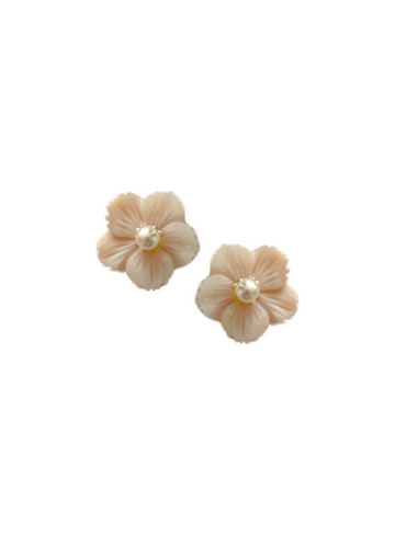 Moyenne Petal Mother of Pearl and Pearly Studs