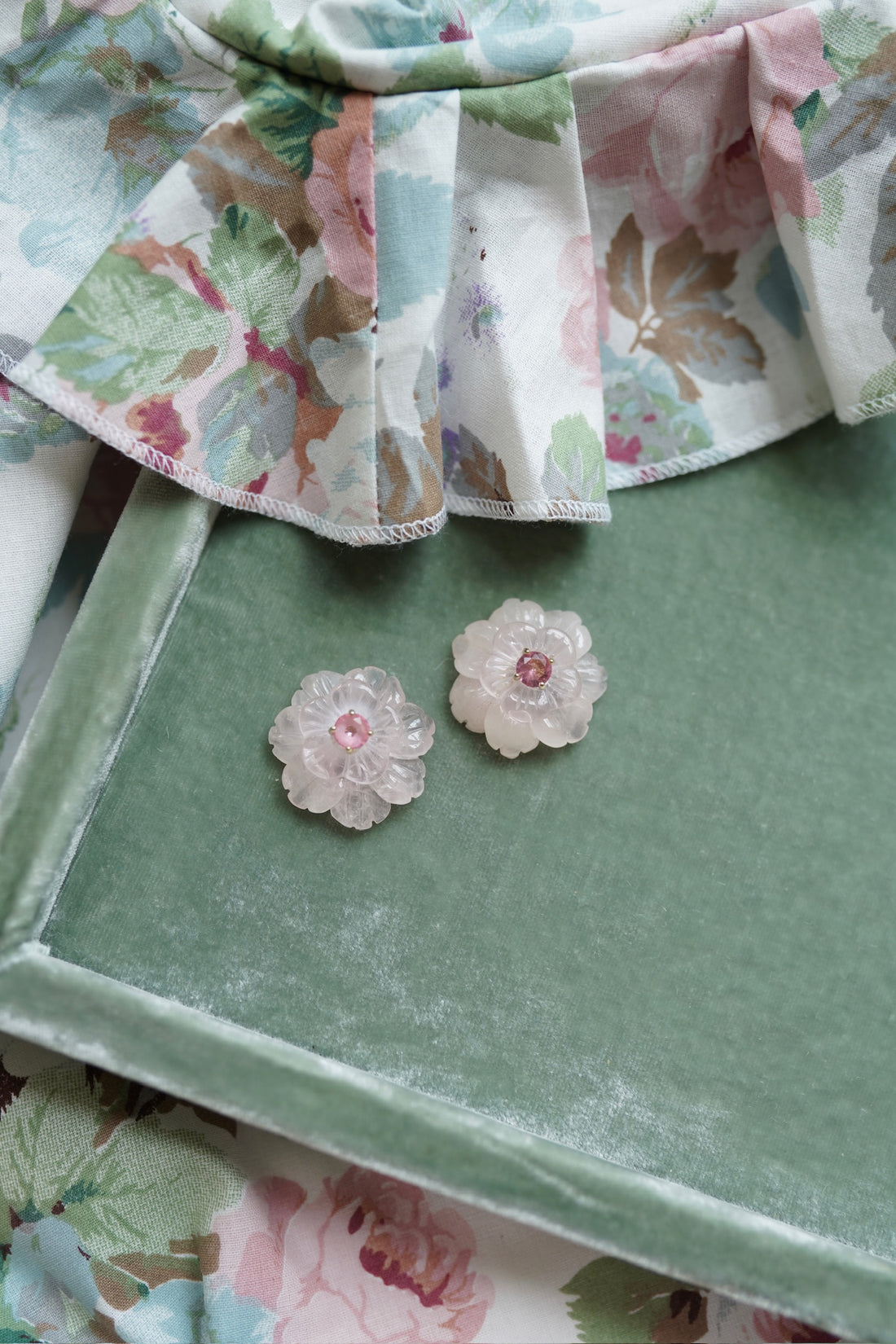 Grand Rose Quartz and Rose Studs