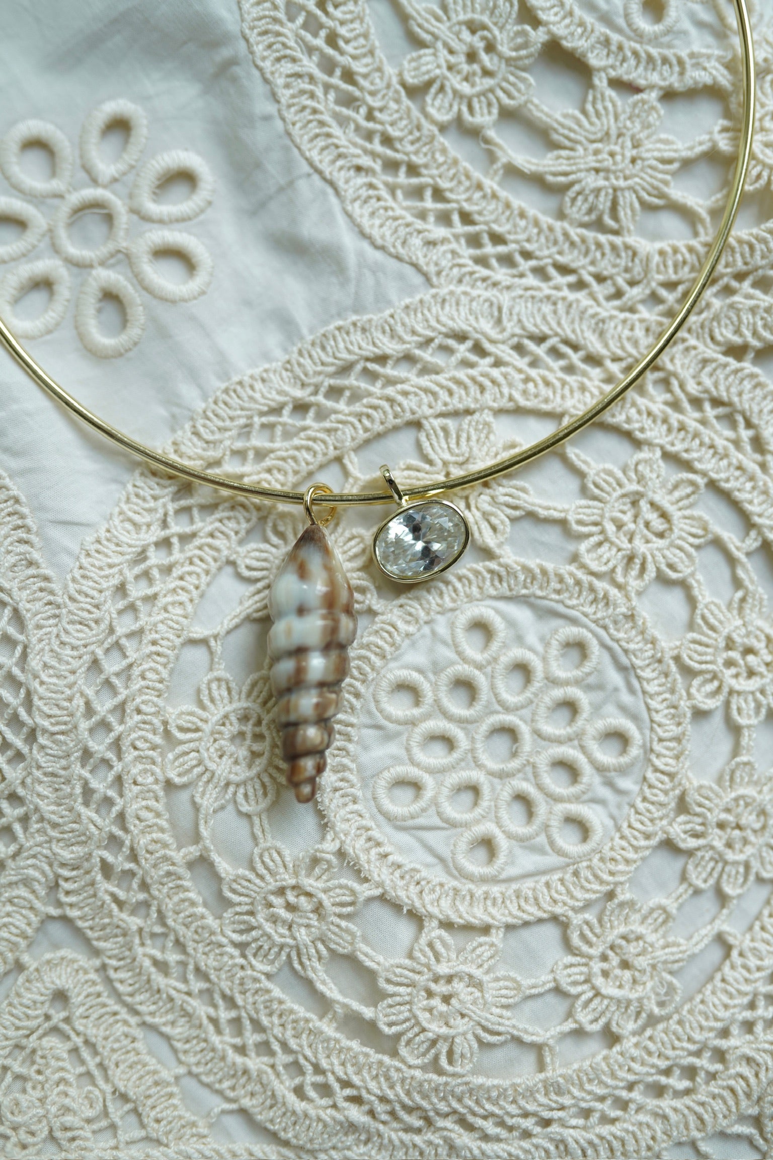 Grand Embellished Spotted Sea Snail Shell Charm