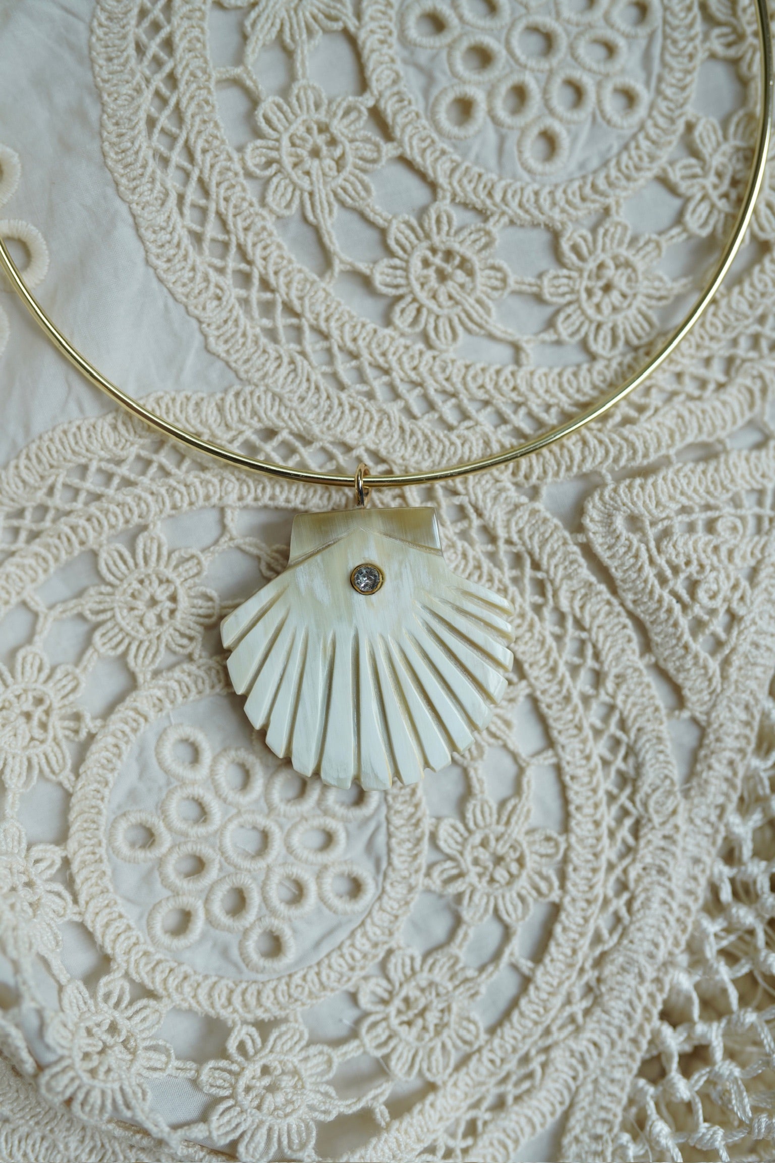 Grand Embellished Seashell Charm