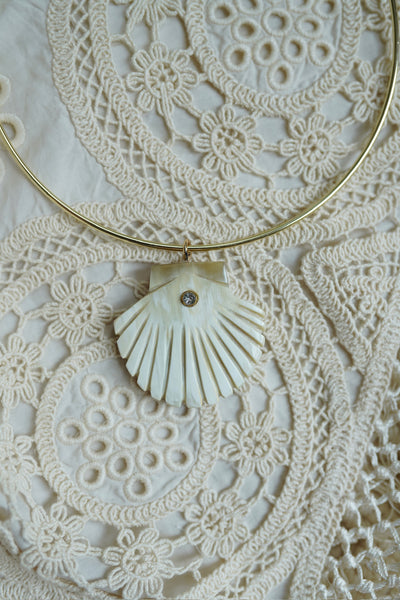 Grand Embellished Seashell Charm