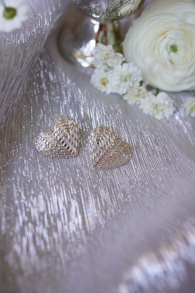 Petite Cœur Studs