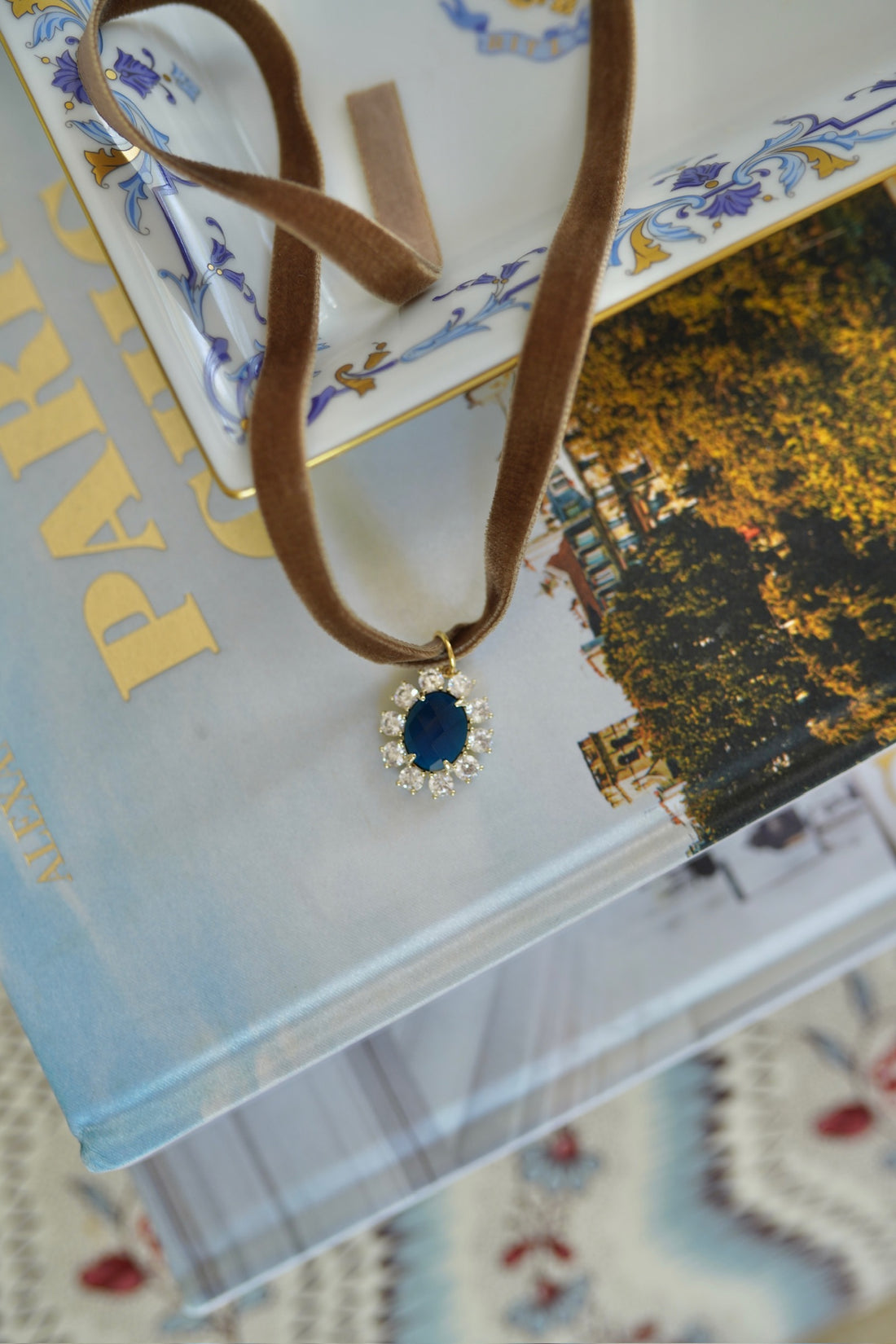 Hazelnut Velvet & London Blue Drop Choker