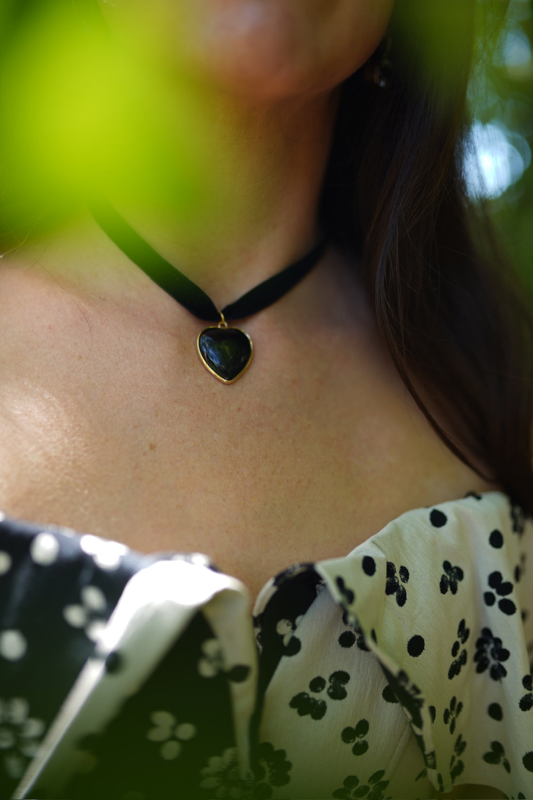 Noir Velvet & Noir Hear Charm Choker