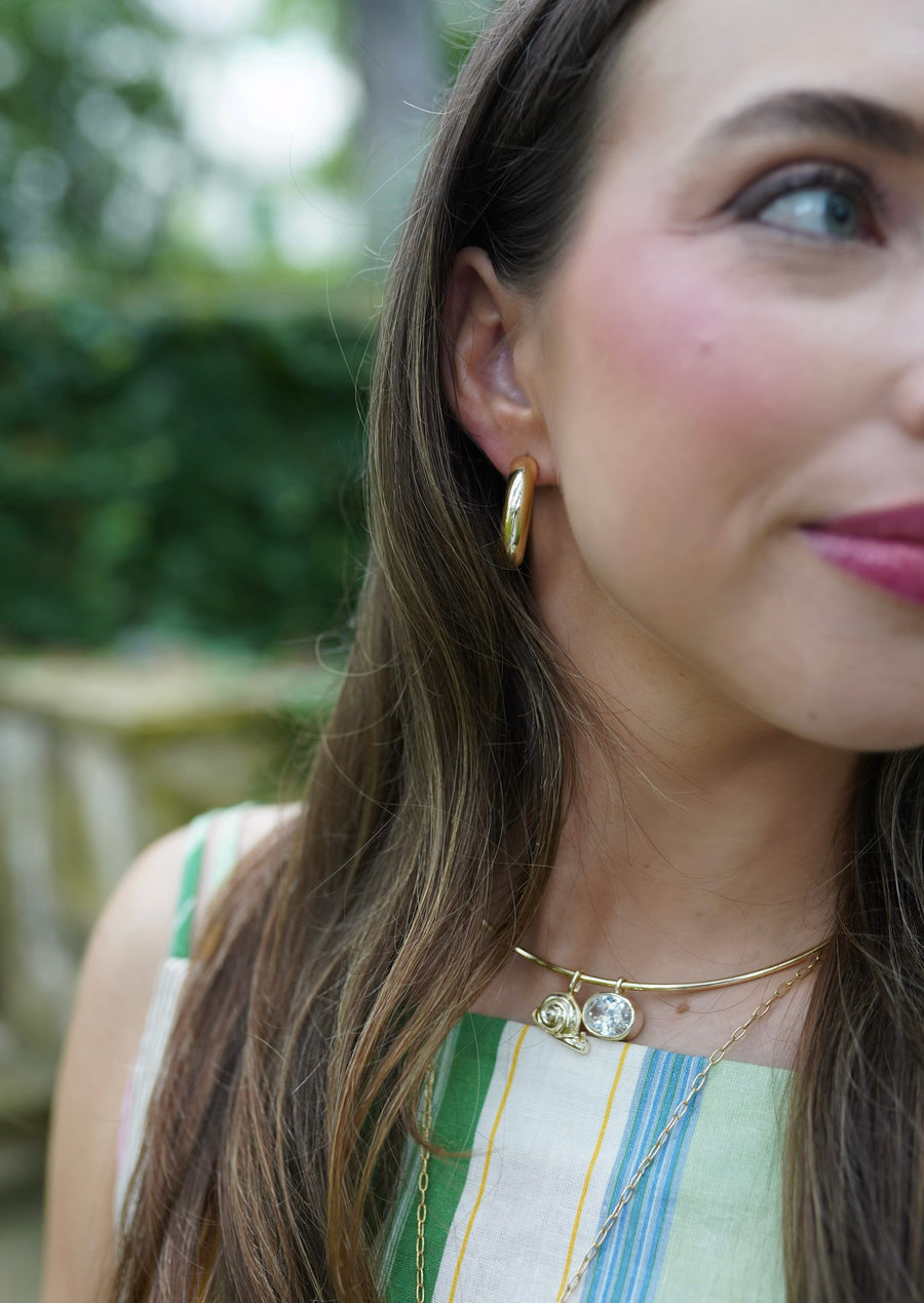 Petite chunky golden hoops + pearl