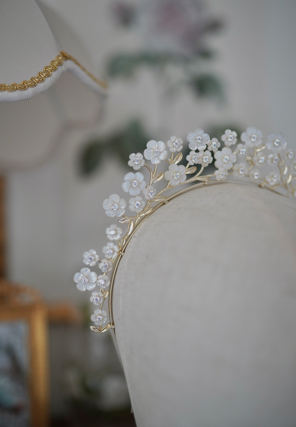 Mother of Pearl Chinoiserie Crown