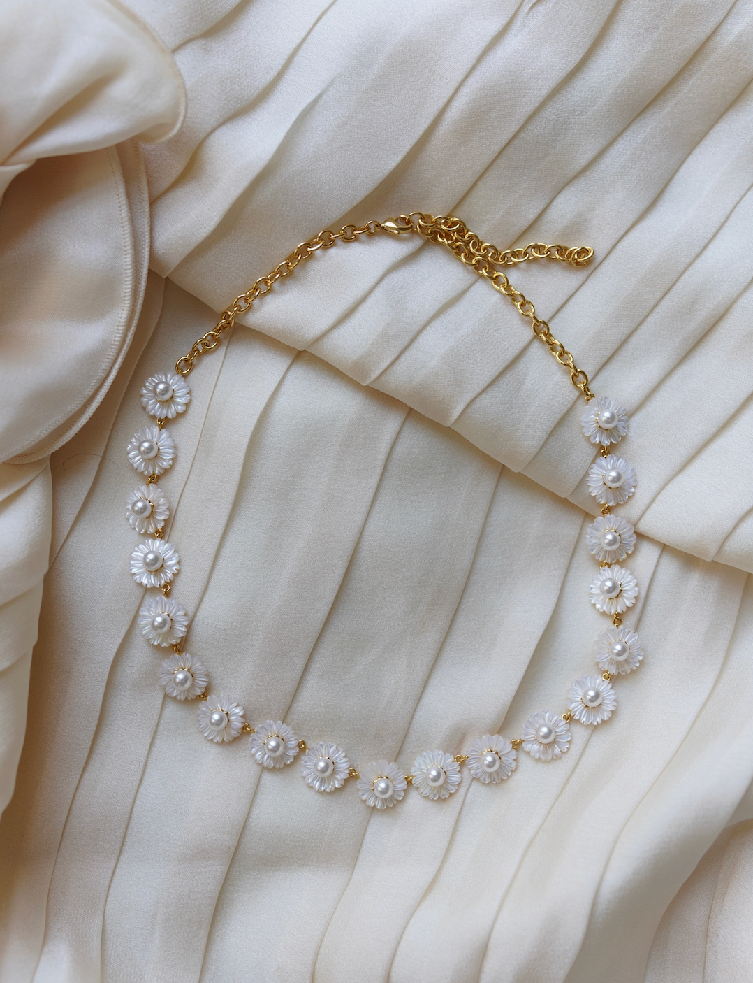 Mother of Pearl Wildflower Necklace